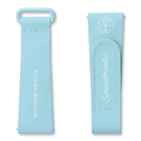 Bracelet MoonSwatch en caoutchouc bleu clair/blanc
