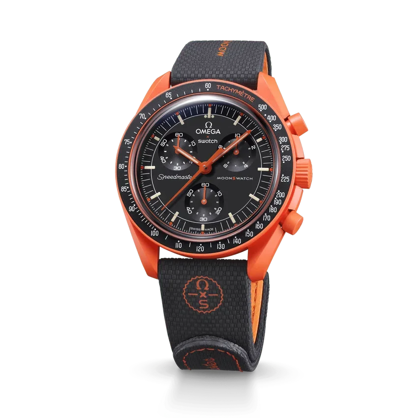 MoonSwatch en caoutchouc noir/orange